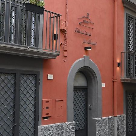 B&B Palazzina Avallone Napels Buitenkant foto