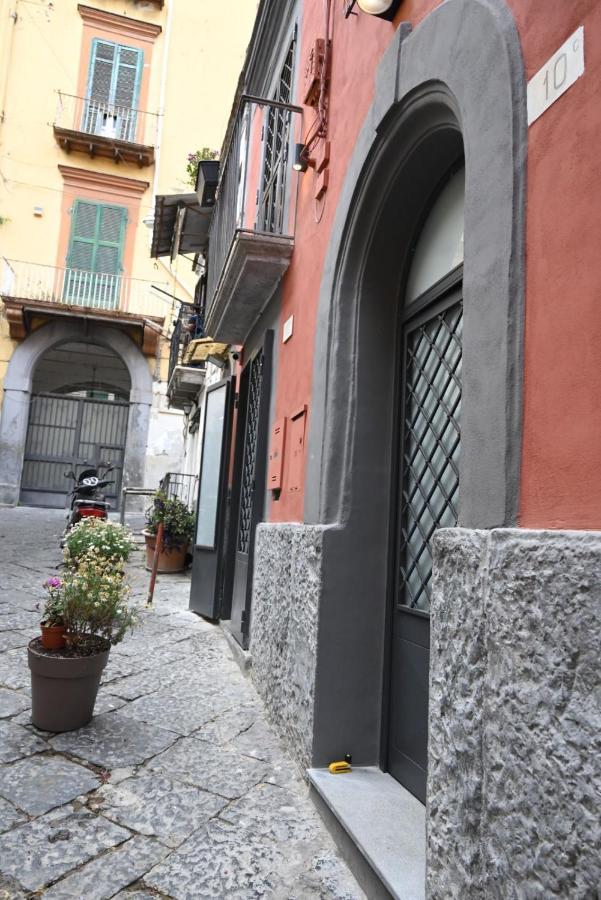 B&B Palazzina Avallone Napels Buitenkant foto