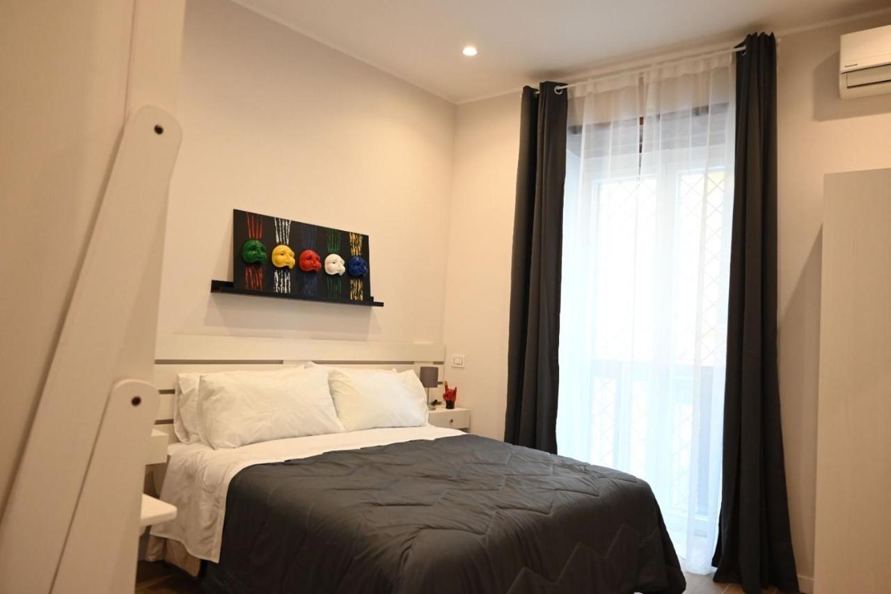 B&B Palazzina Avallone Napels Buitenkant foto